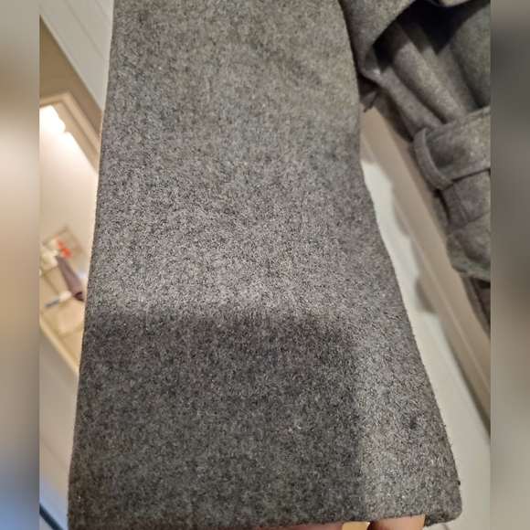 Winter coat with down interlayer - Picture 11 of 13